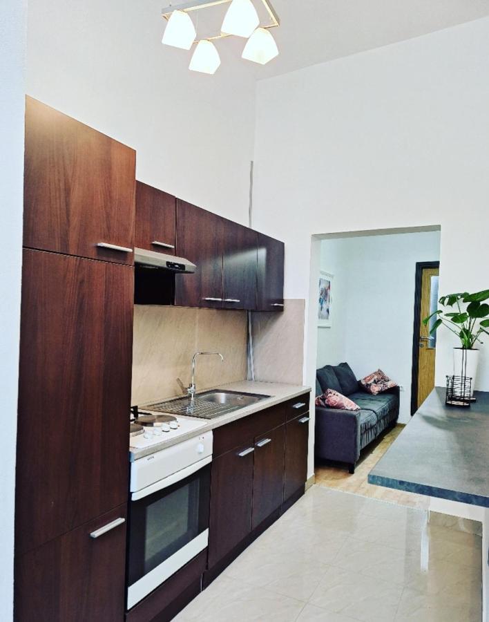 Apartment Ory 2 Between The Beach And City Center بولا المظهر الخارجي الصورة