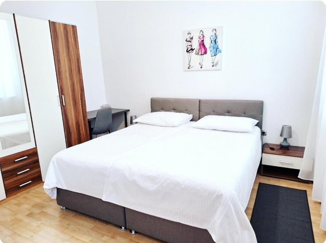 Apartment Ory 2 Between The Beach And City Center بولا المظهر الخارجي الصورة